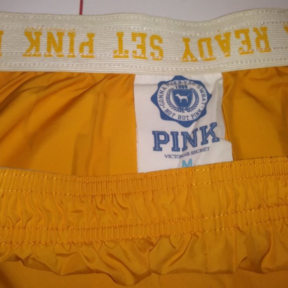 VICTORIA' S SECRET PINK SHORT SIZE M DARK YELLOW - Picture 8 of 8